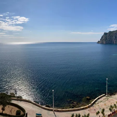 With Amazing Sea View Appartement